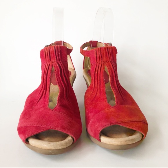 Earth | Shoes | Earth Bright Red Suede Caper Wedge Tstrap Sandal | Poshmark